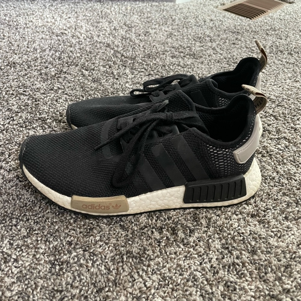 Black Adidas NMD R1 - Women Size 7.5